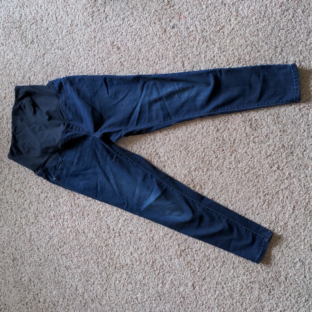 Isabel maternity jeans, size 8.